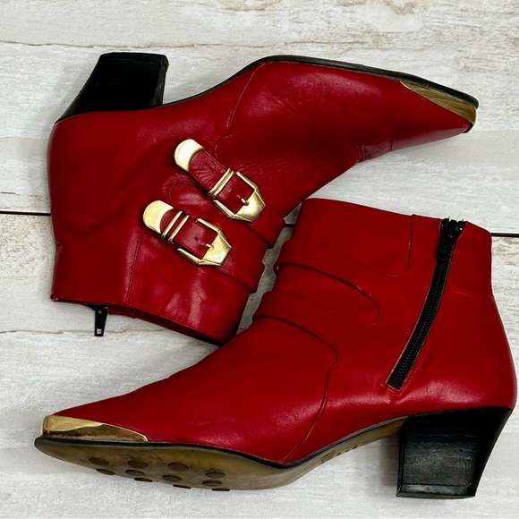 Cougar Shoes - Red Leather Boots Booties Gold Buckle Hardware Womens Size 7 1/2 Cougar Spain